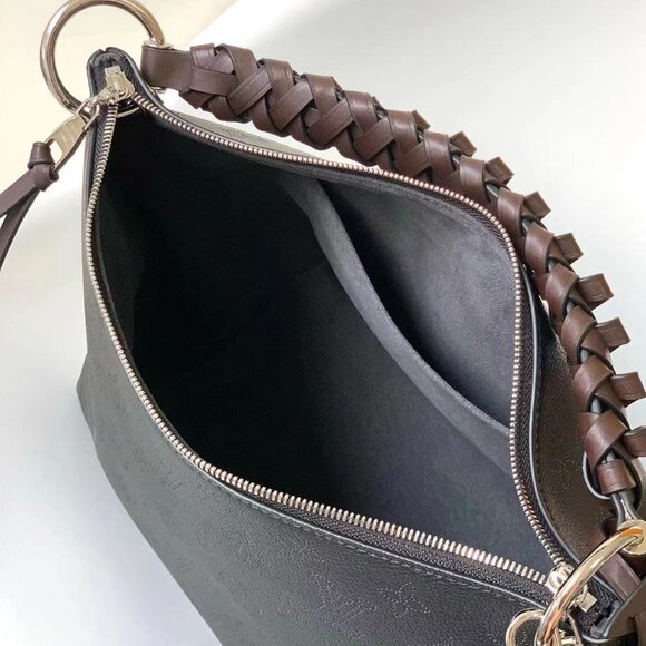 🍀Louis Vuitton perforated handbag Backpack satchel - Picture 8 of 9